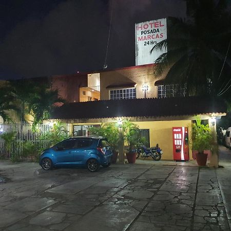 Hotel posada MARCAS Cancún Exterior foto